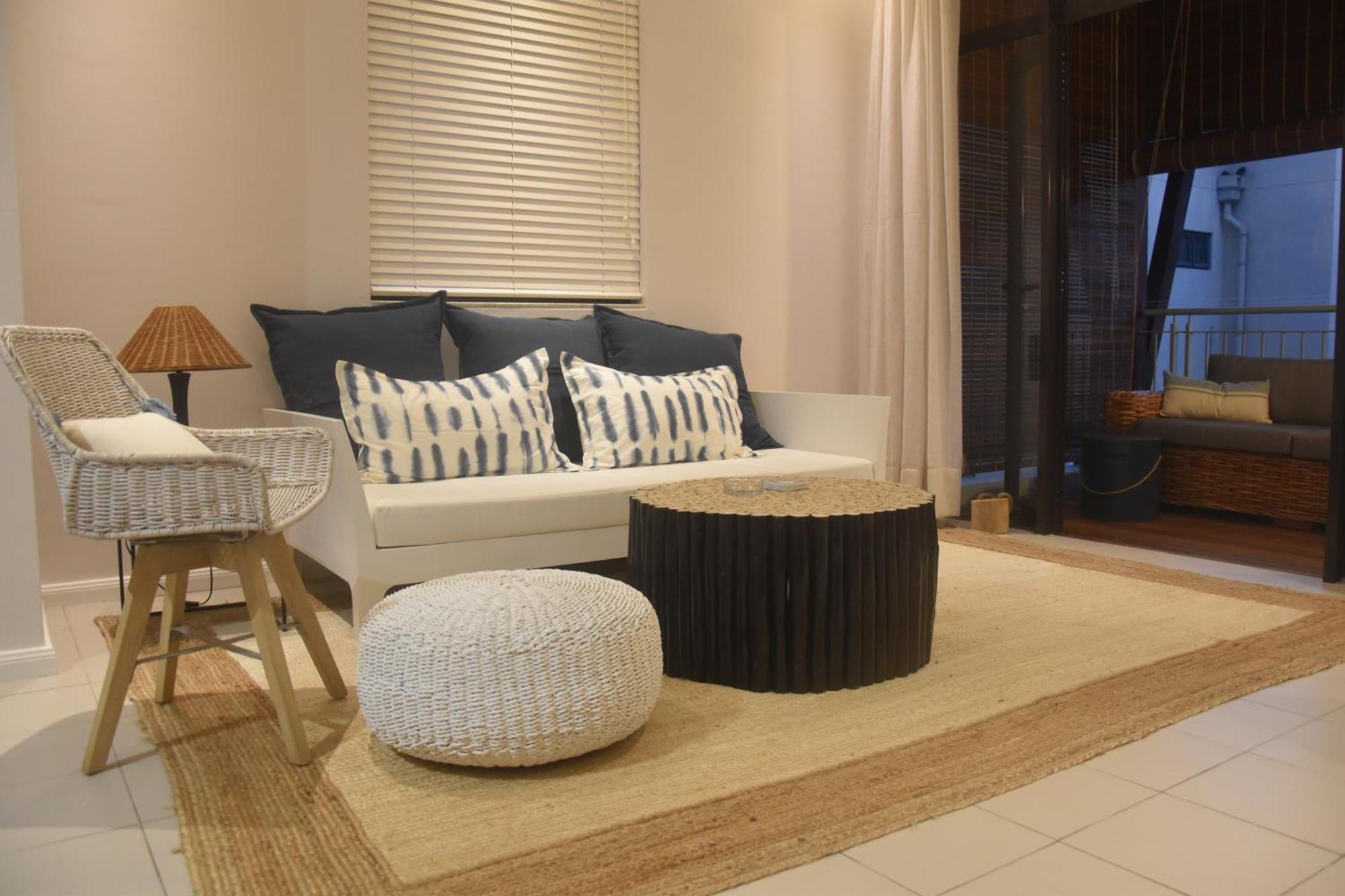 Blue Waves Beachfront Penthouse Flic-en-Flacq Buitenkant foto